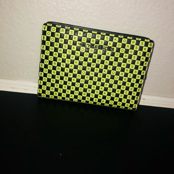 Michael Kors Black and Neon Yellow Checkered Wallet - Picture 1 of 6